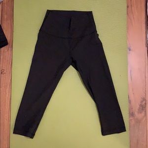 lululemon cropped leggings